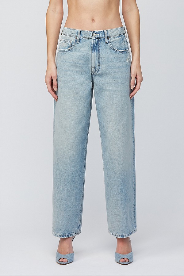 Light Wash Clean Classic Baggy Jean